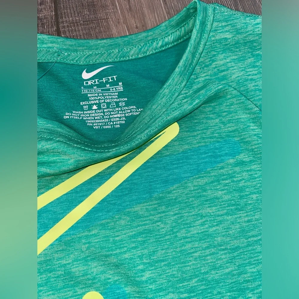 NWT Nike Dri-FIT Teal Blue Neon Black Short Sleeve T-Shirt and Short Set Boy’s 6 - Picture 3 of 6